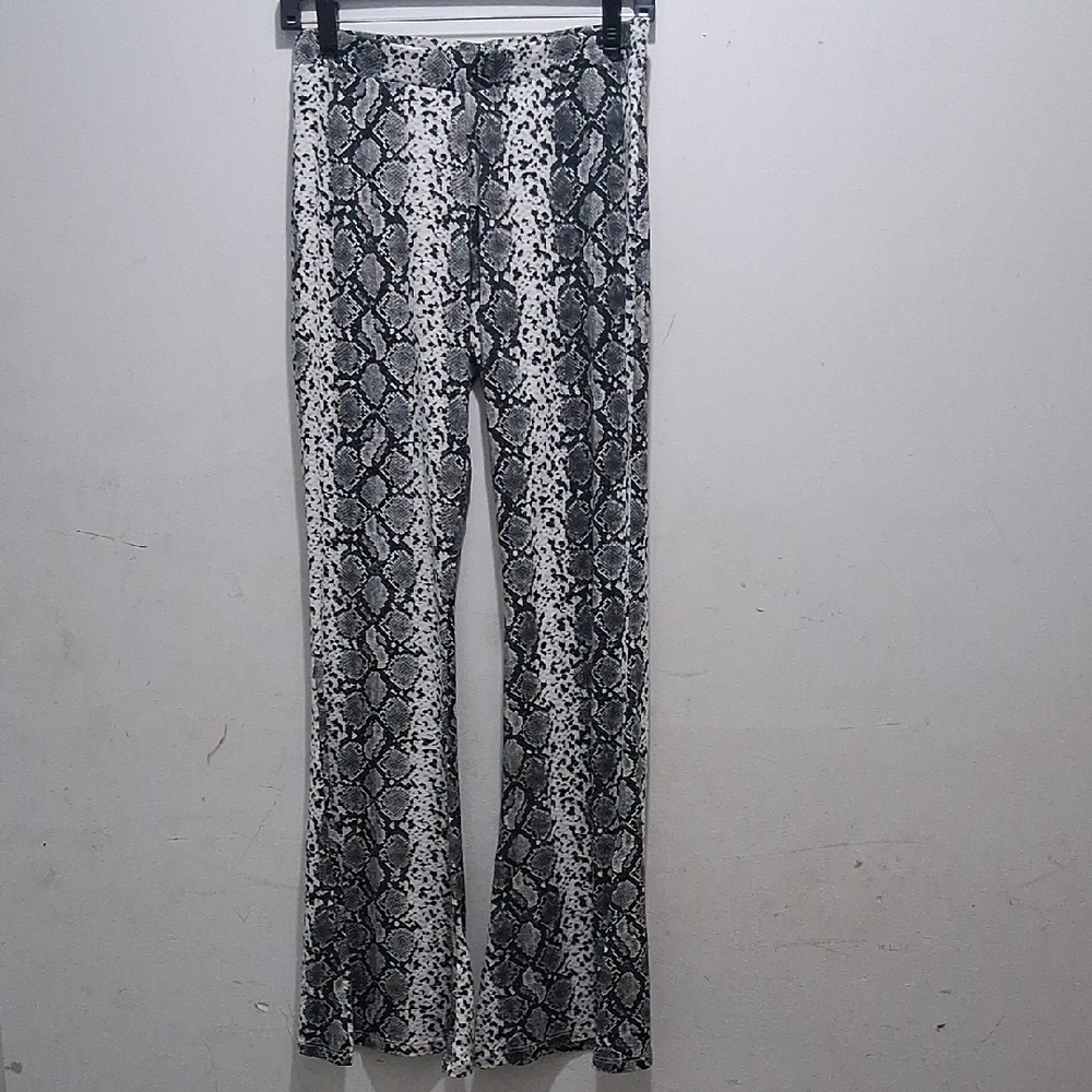 Altar'd State Black and Gray Patterned Flared Pants